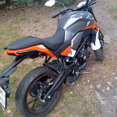 Sprzedam motocykl Barton Naked 125