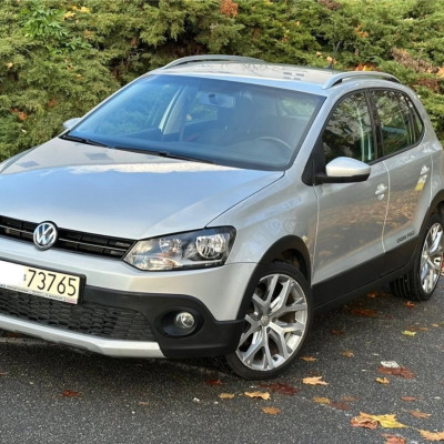 Volkswagen Polo V 1.2 Cross 2016 | TSI