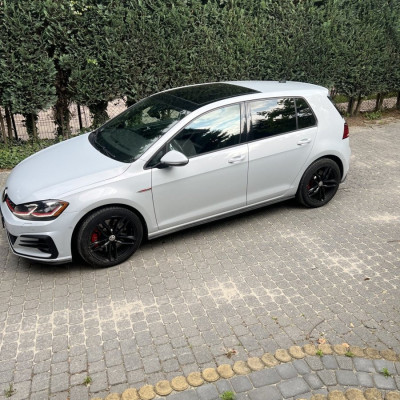 Volkswagen Golf VII 2.0 TSI BMT GTI