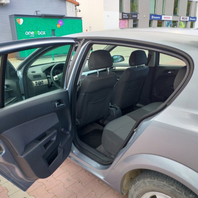 Opel Astra na łańcuszku rozrząd+badan