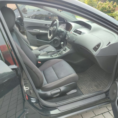 Honda Civic VIII 1.8 Comfort