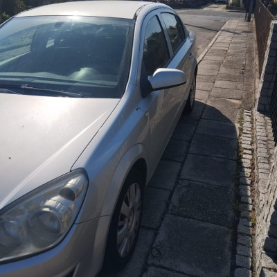 Opel Astra 1.7