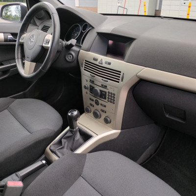 Opel Astra na łańcuszku rozrząd+badan