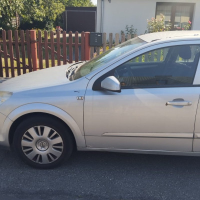 Opel Astra 1.7