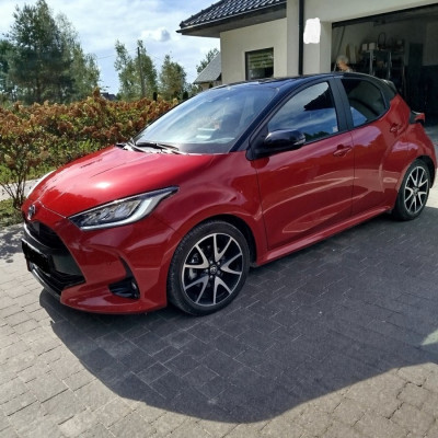 Yaris