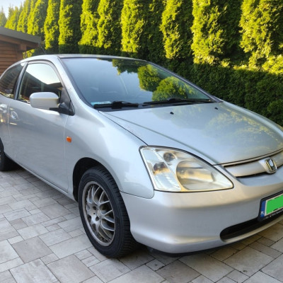 Honda Civic 1.6 110 KM
