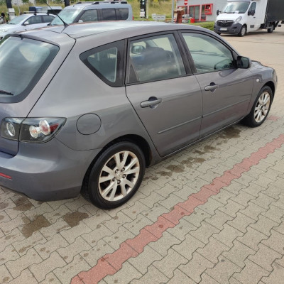 Sprzedam Mazdę 3 diesel z 2007r