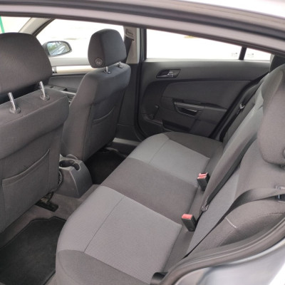 Opel Astra na łańcuszku rozrząd+badan