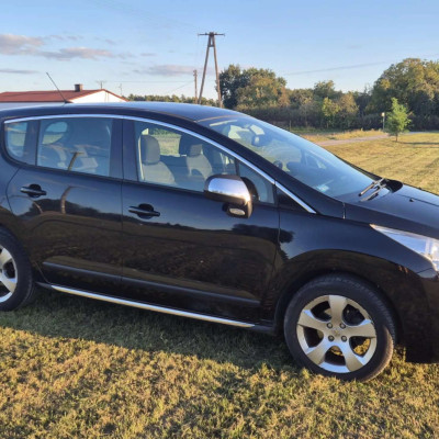 Peugeot 3008 1.6 HDi Premium
