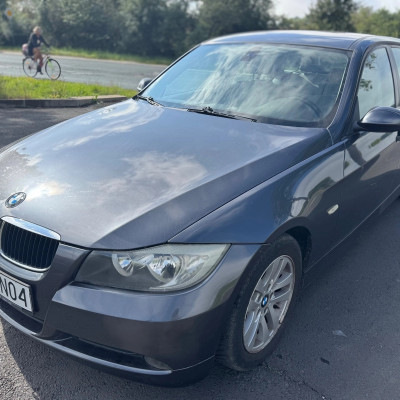 BMW Seria 3 320i Touring