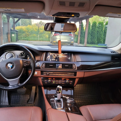 BMW Seria 5 528i xDrive