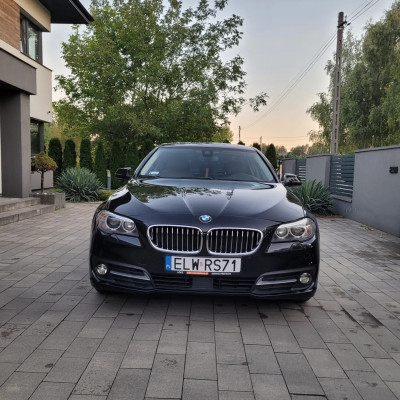BMW Seria 5 528i xDrive