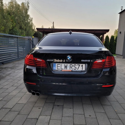 BMW Seria 5 528i xDrive