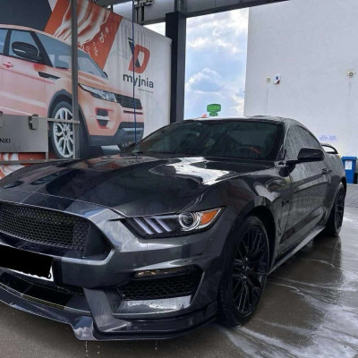 Ford Mustang Fastback 5.0 Ti-VCT V8 GT