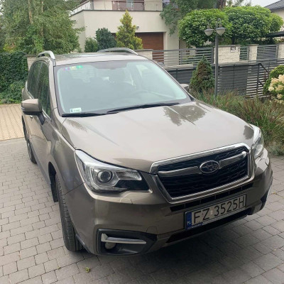 Subaru Forester 2.0 i Exclusive Lineartr