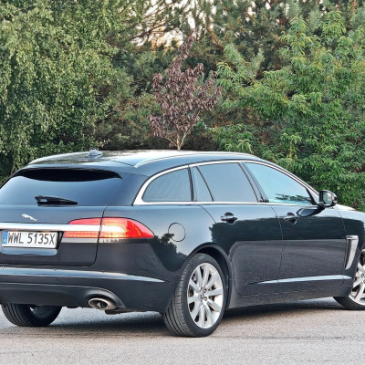 Jaguar XF 2.2 D Luxury
