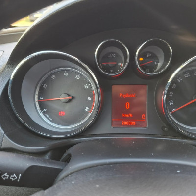 Opel Insignia 1.6 Turbo Sports Tourer