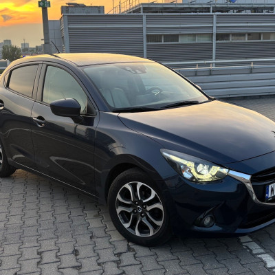 Mazda 2 SKYACTIV-G 90 White Edition