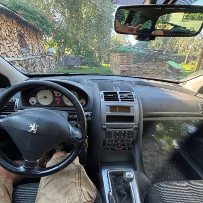 Peugeot 407