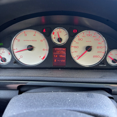 Peugeot 407