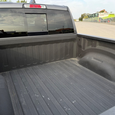 RAM 1500 Crew Cab Limited