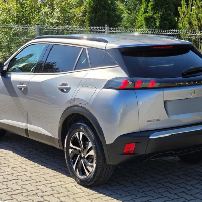Peugeot 2008 1.5 BlueHDi Allure S&S EAT8