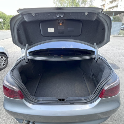 BMW 530xi E60 (2005 N52B30, 258 KM, auto
