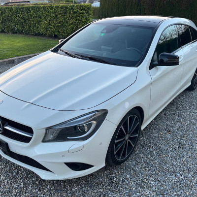 Mercedes-Benz CLA 220d 4MATIC