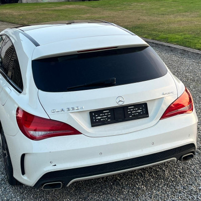 Mercedes-Benz CLA 220d 4MATIC