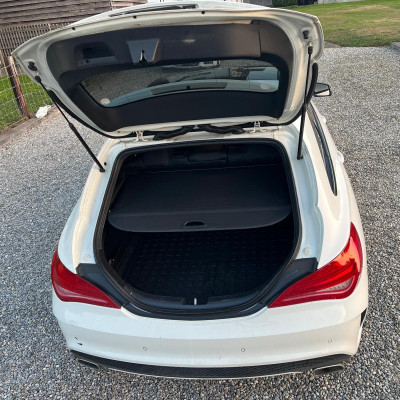Mercedes-Benz CLA 220d 4MATIC