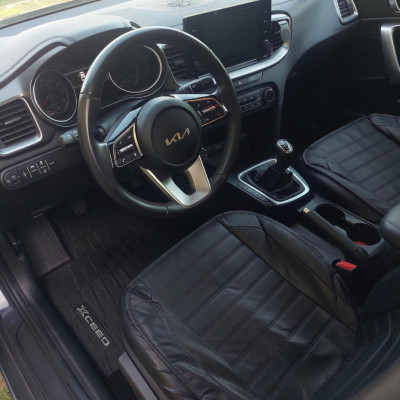 Kia X-Ceed