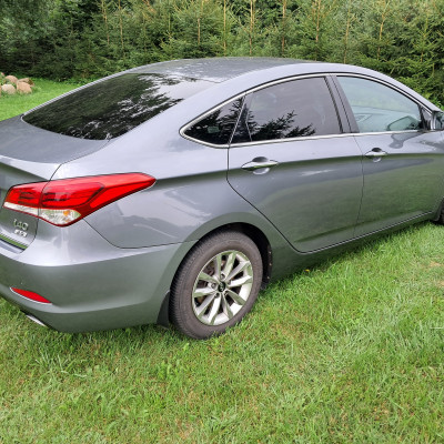 Sprzedam bezwypadkowy