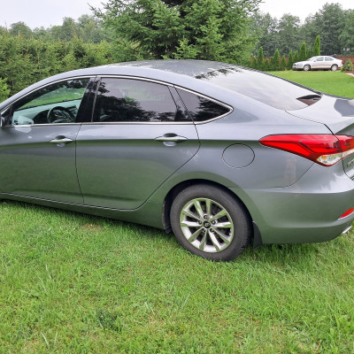 Sprzedam bezwypadkowy