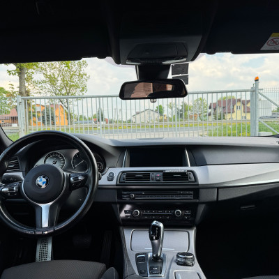 BMW F11