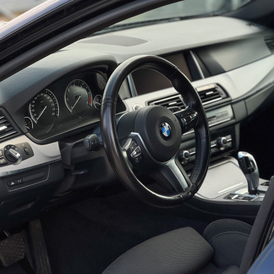 BMW F11