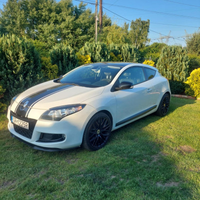 Renault Megane 3 Monaco GP 2.0T
