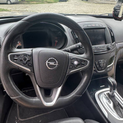 Opel Insignia 2.0 CDTI Sports Tourer Automati