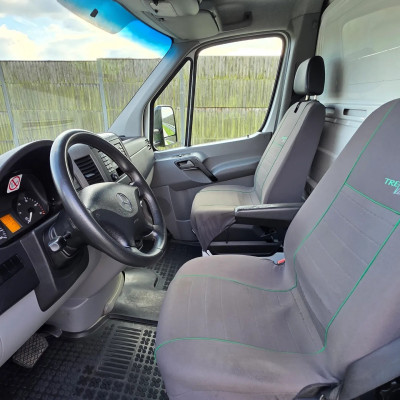 Mercedes-Benz Sprinter 519