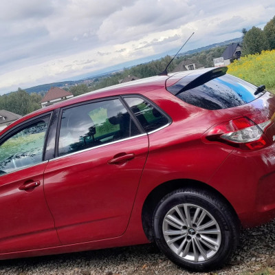 Citroën C4