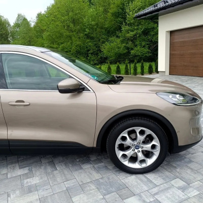 Ford Kuga 2.0 EcoBlue AWD Titanium