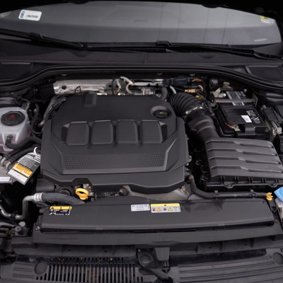 Volkswagen Golf VIII 2.0 TDI Life DSG