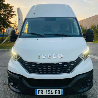 Iveco Daily 35C18 L5H3