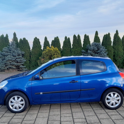 Renault Clio 1.4 16V Confort Privilege