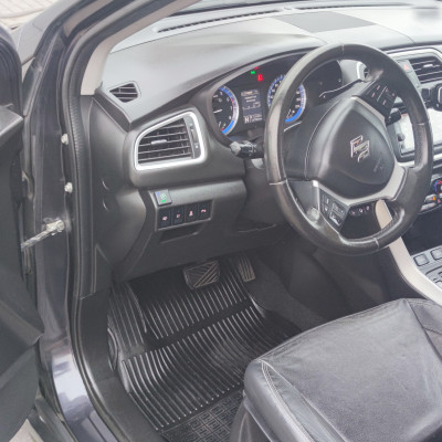 Suzuki SX4 S-Cross 1.6 benzyna + LPG Automat