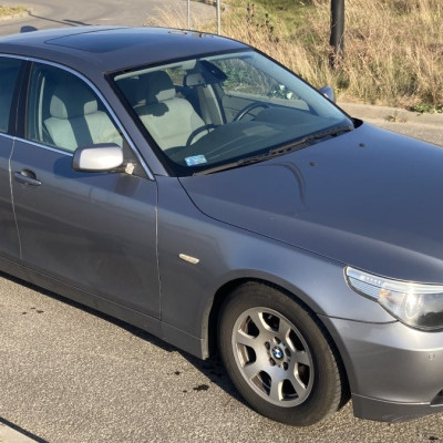 BMW Seria 5 E60 Sedan benzyna 2.2i 170KM 2003