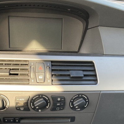 BMW Seria 5 E60 Sedan benzyna 2.2i 170KM 2003