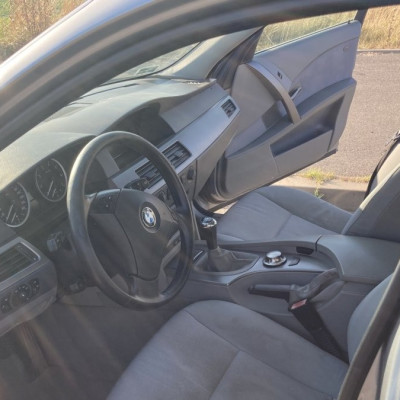BMW Seria 5 E60 Sedan benzyna 2.2i 170KM 2003