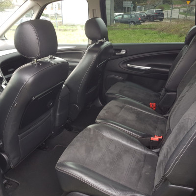 Ford Galaxy Platinum 2011 2.0 Benzyna 203koni