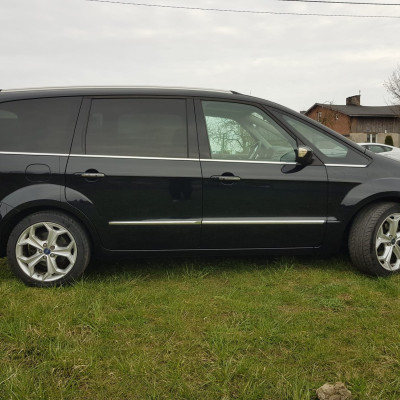 Ford Galaxy Platinum 2011 2.0 Benzyna 203koni