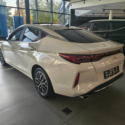 JAC J7Plus 1.5T 136KM AT - za 94.900 PLN!